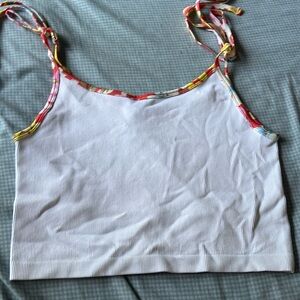 Hawaiian floral white tank top